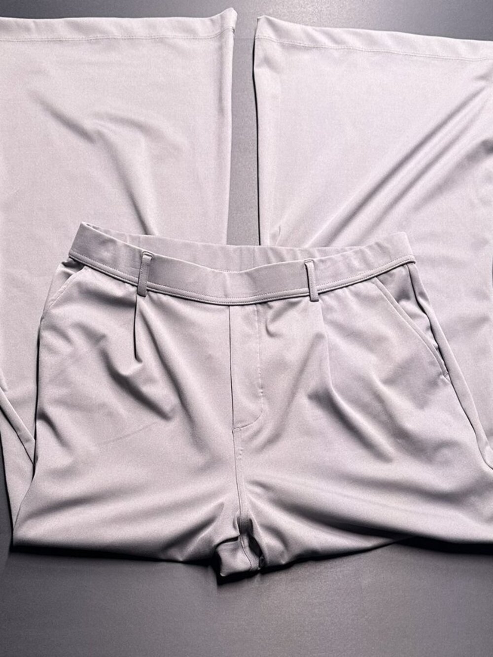 Halara Style: High Waisted Plicated Side Pocket Flare Pants (Day Stretch) Line